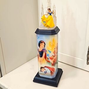 Disney Bradford Exchange Snow White desk top light.